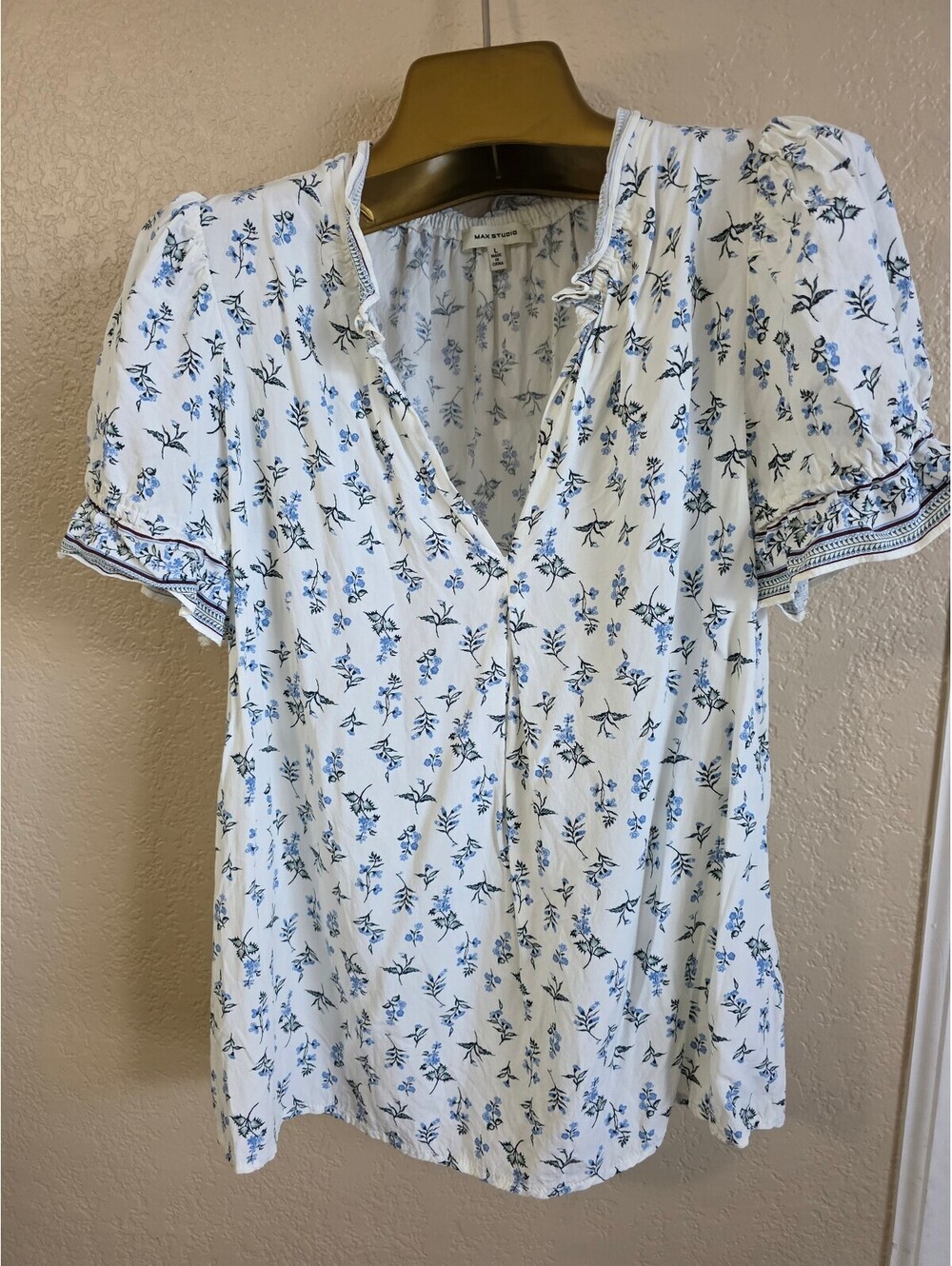 Max Studio Women's Rayon Floral Blouse Size L